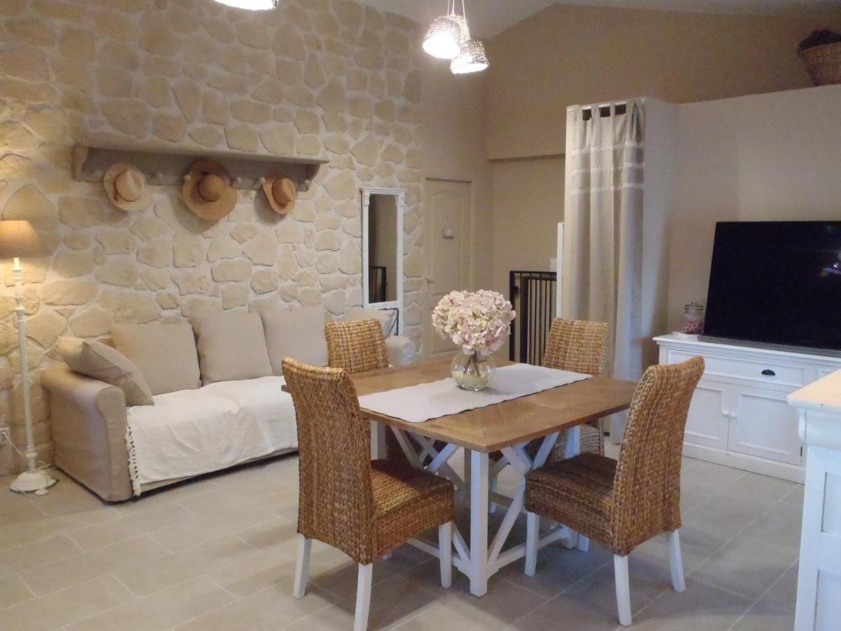 Provence Luberon Bonnieux Location Gite Chez Basile Extérieur photo